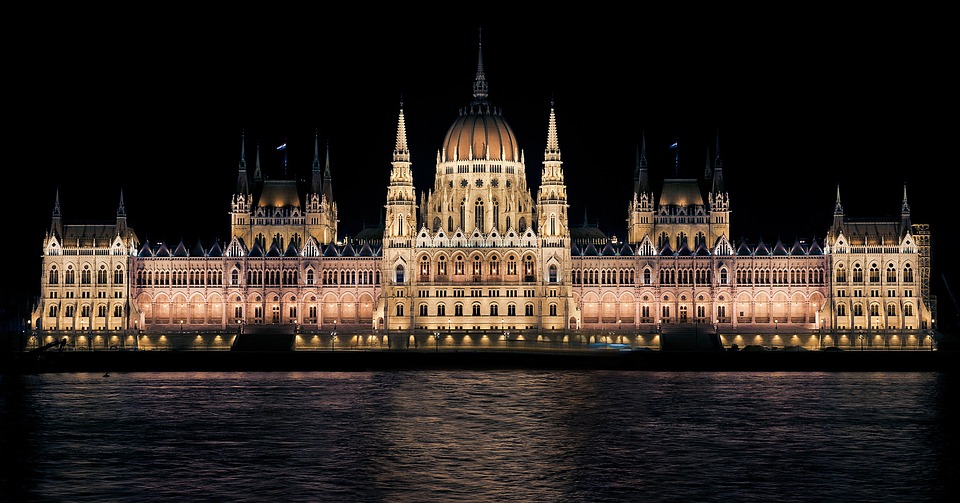 Il FMI: “L’Ungheria necessita di riforme fiscali”
